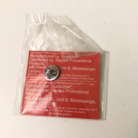 Lot  of 3 Sochi Olympic Games 2014 Pins Coca Cola Bottle Pieces - Picture 5 of 11